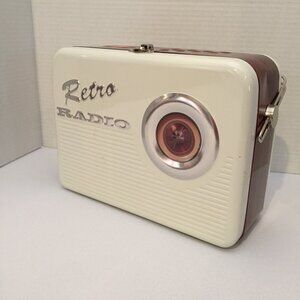 New Retro Radio Vintage Style 1950's Style Lunch Box Metal White Faux Knob